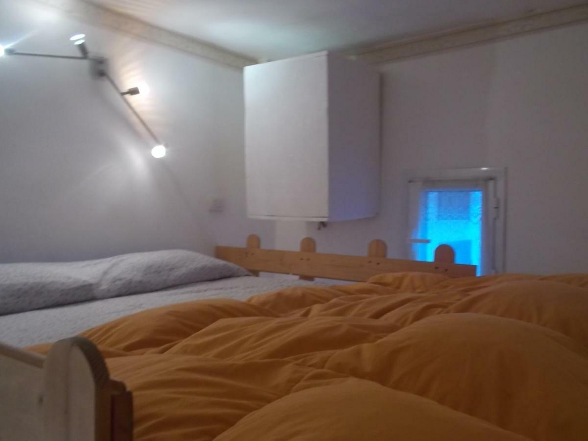 Il Rifugio Di Sav. Apartment Roma Ngoại thất bức ảnh